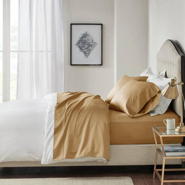 Full size sheet  set  cotton with sateen weave 600 thread count 