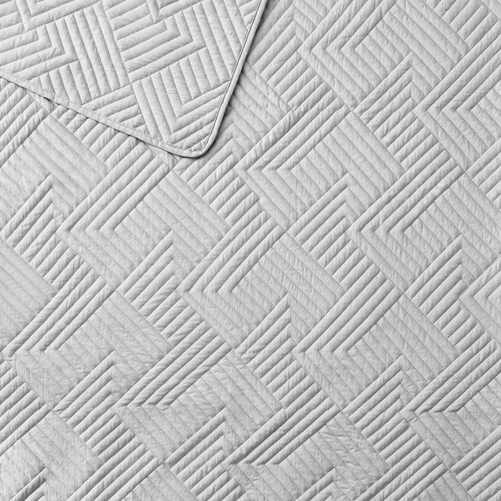 Gray Full Microfiber Reversible Quilt Set with Geometric Stitching