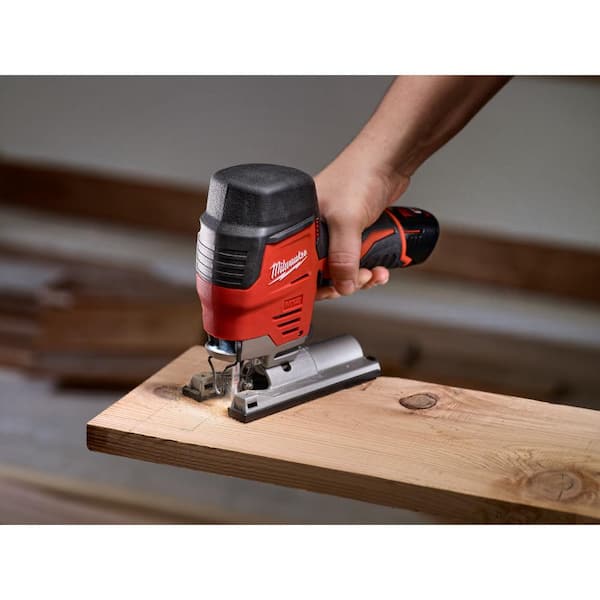 Milwaukee - M12 12V Lithium-Ion Cordless Jig Saw Kit with One 1.5 Ah Battery, Charger, Tool Bag