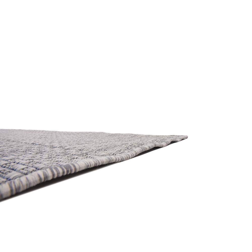Light Gray Synthetic 9' x 12' Outdoor Rectangular Rug