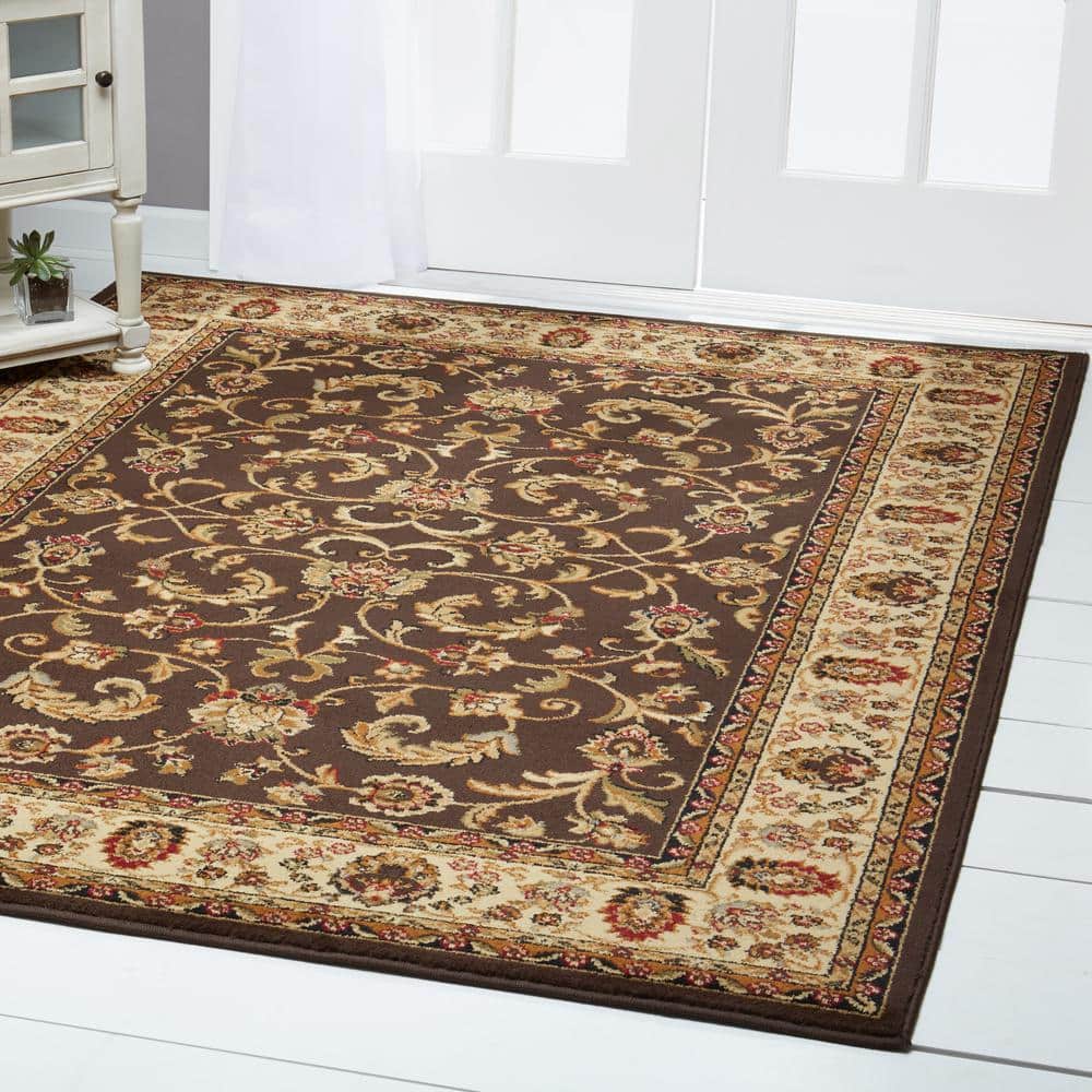 Elati Traditional Ornate Damask Brown/Ivory Area Rug, 5'2"x7'2"