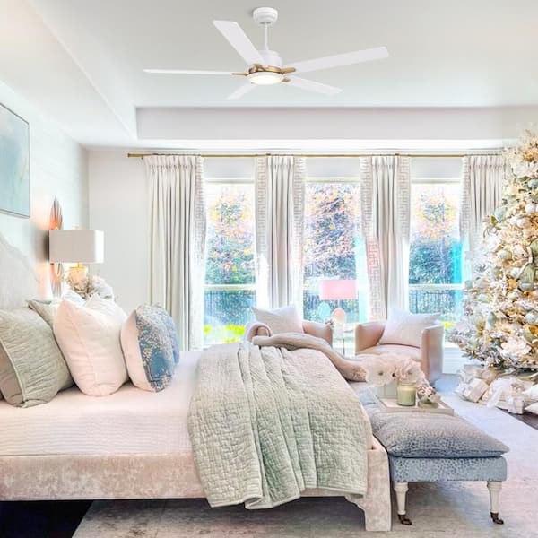 Essex 52 in. Dimmable LED Indoor/Outdoor White Smart Ceiling Fan with Light and Remote, Works w/Alexa/Google Home