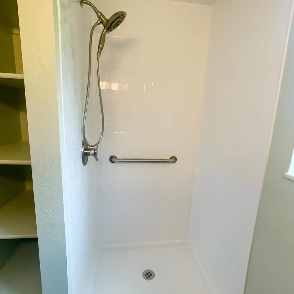Gloss White PVC Subway Tile Tub and Shower Wall Panels