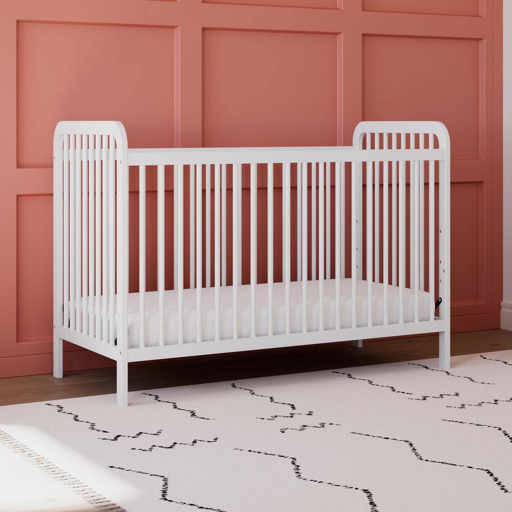 White Pine Wood 3-in-1 Convertible Crib with Adjustable Height