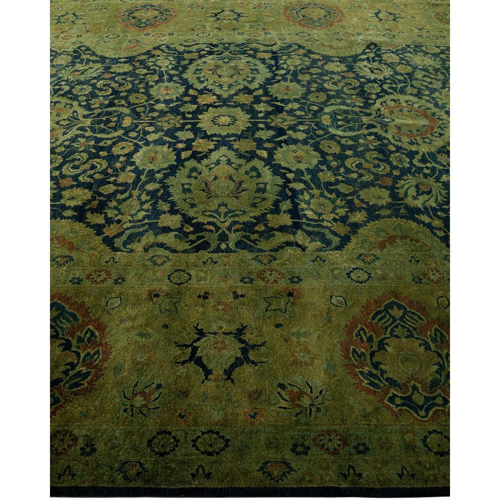 Shaye Hand-Knotted Black and Green Wool Area Rug