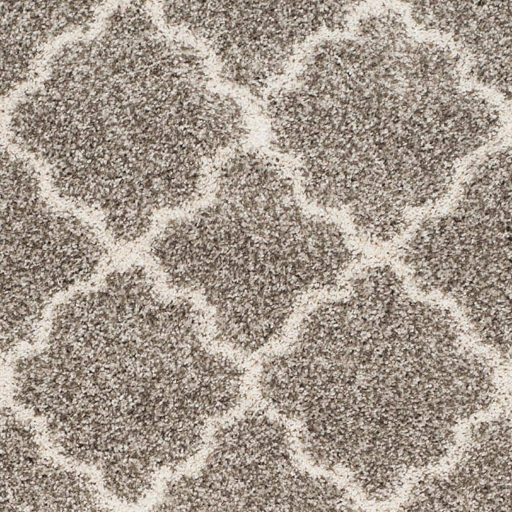 Ivory and Grey Rectangular Shag Area Rug 6' x 9'