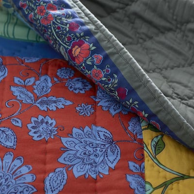 Mariposa Handcrafted Multicolored Cotton Quilt