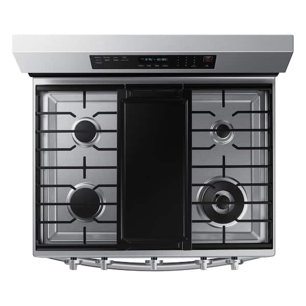 Samsung 6 cu. ft. Smart Wi-Fi Enabled Convection Gas Range with No Preheat  AirFry in Stainless Steel NX60A6711SS - The Home Depot