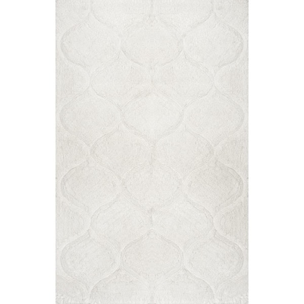 Shaggy Elsie White 5 ft. x 8 ft. Area Rug