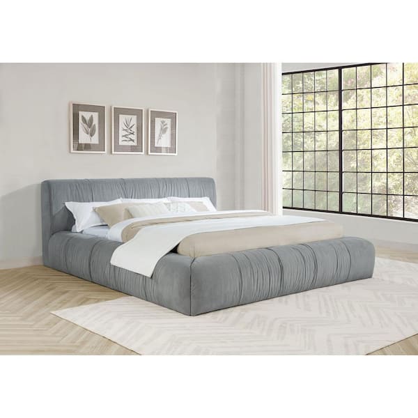 Wilshire Gray Wood Frame Upholstered Eastern King Platform Bed