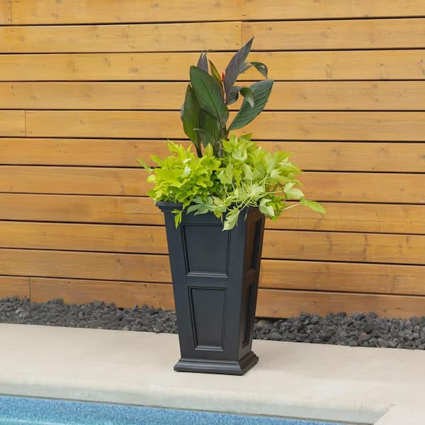 Fairfield 28 in. Tall Self-Watering Black Polyethylene Planter