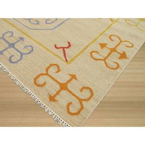 Beige 5 ft. 7 in. x 10 ft. Handmade Wool Traditional Reversible Suzani Kilim Area Rug