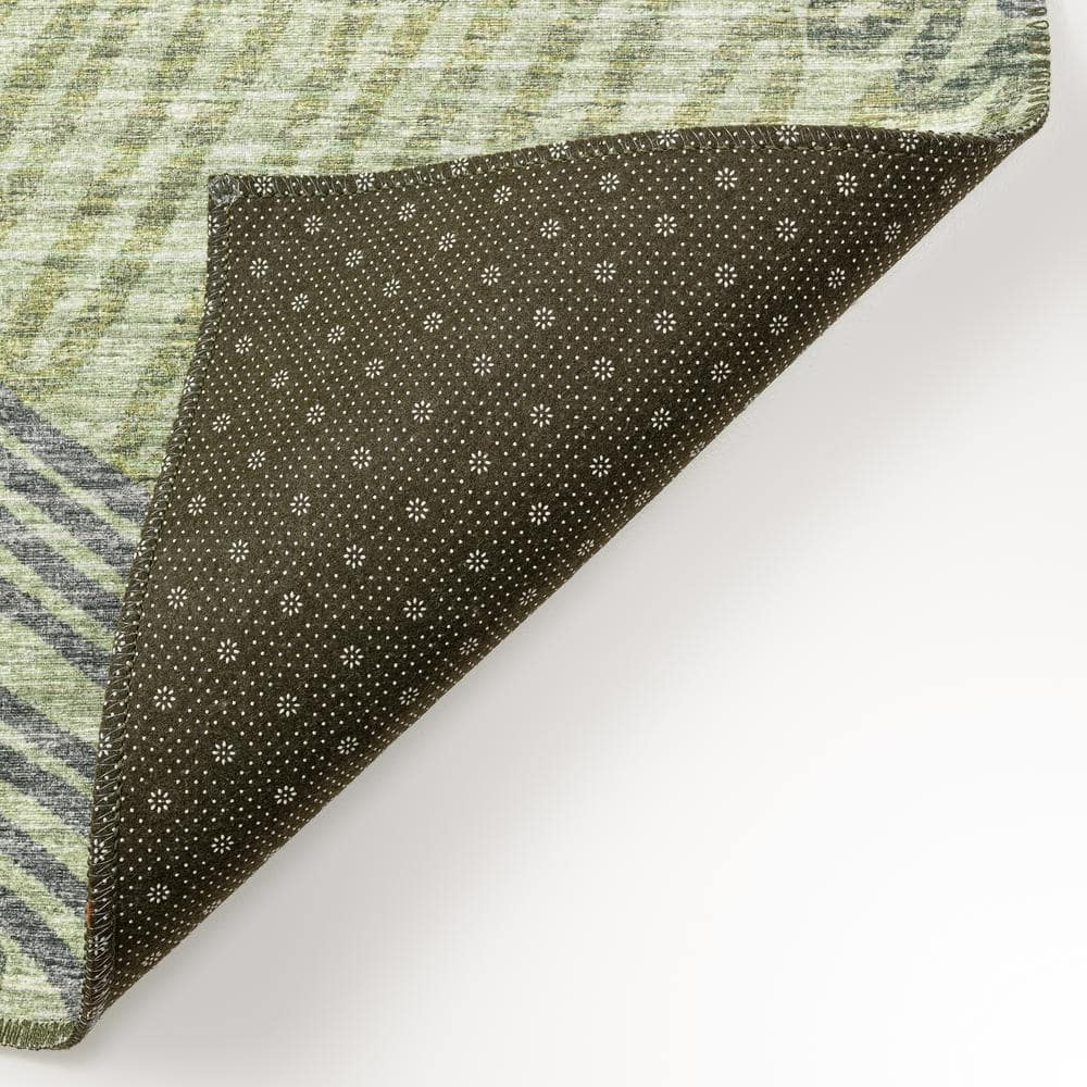 Yuma Green Abstract Chenille Washable 5' x 7' Area Rug