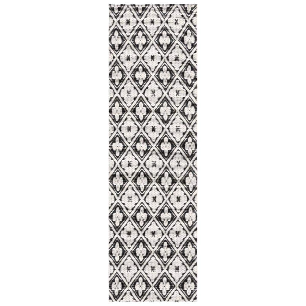 SAFAVIEH Marbella Collection Black Ivory 2 ft. X 8 ft. Trellis Plaid Runner Rug MRB328Z28 The