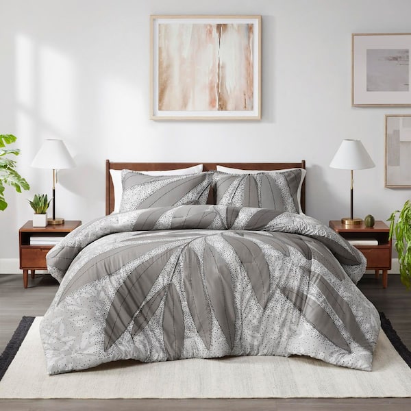 Intelligent Design Blaire 3-Piece Gray Cotton Full/Queen Botanical Cotton Comforter Set