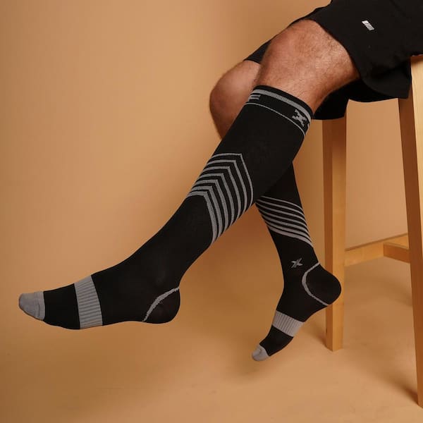 EXTREME FIT Men Large/X-Large Ultra -V Grey Compression Socks (1-Pack) EF-VERUCS-GRA-L - The Home