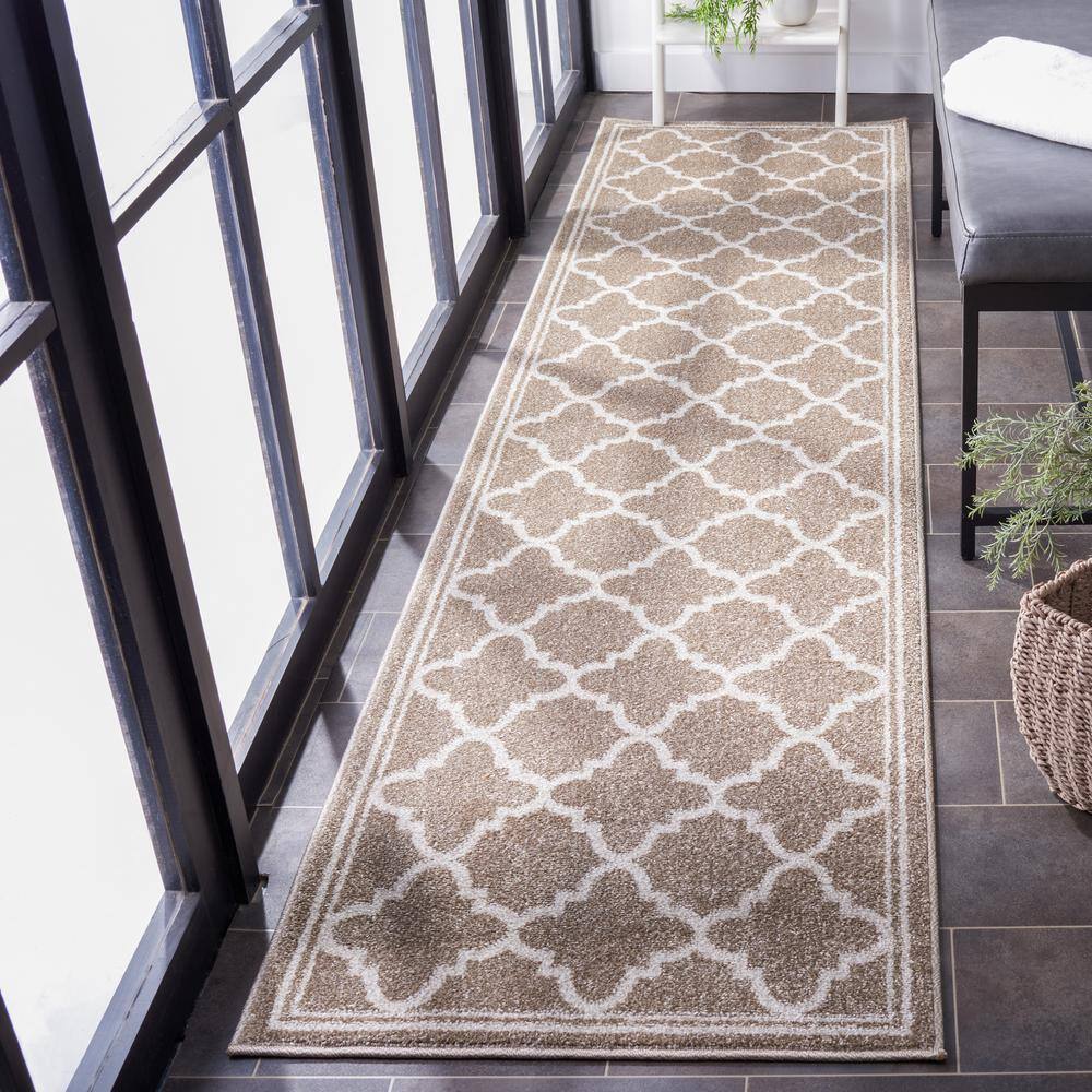 Wheat and Beige Geometric Synthetic Area Rug