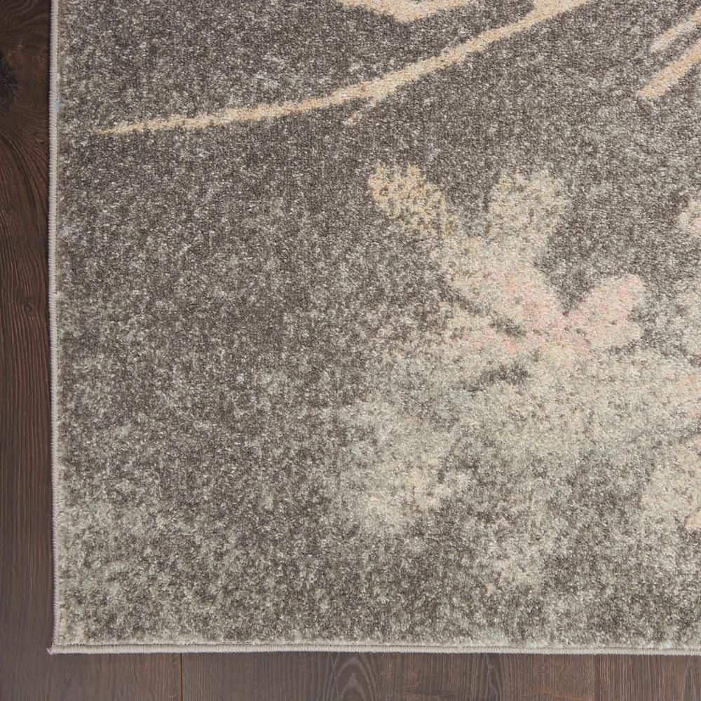 Grey and Pink Floral Synthetic 4' x 6' Area Rug