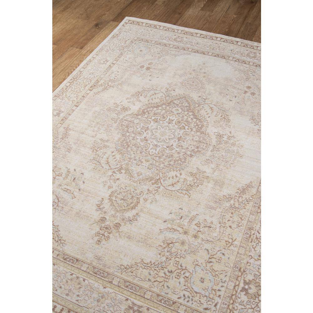 Elegant Ivory Medallion 2'x3' Braided Synthetic Rug
