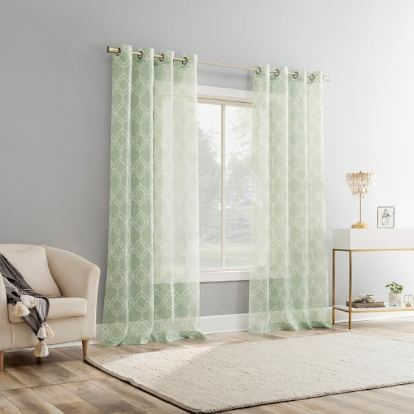 No. 918 Baymont Trellis Print Sage Green Polyester 51 in. W No. 918 Baymont Trellis Print Sage Green Polyester 51 in. W