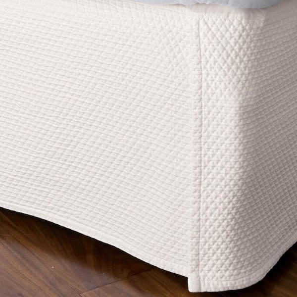 Madelyn Matelasse 18 in. Cotton Bed Skirt