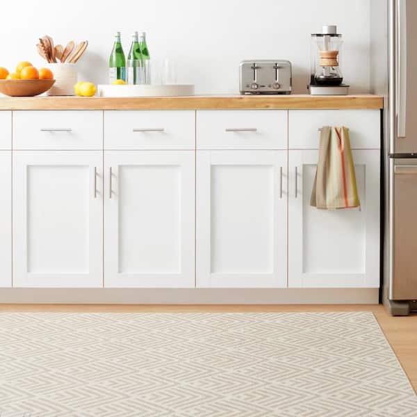 Cleo Machine Washable Cement 3 ft. x 5 ft. Indoor Area Rug