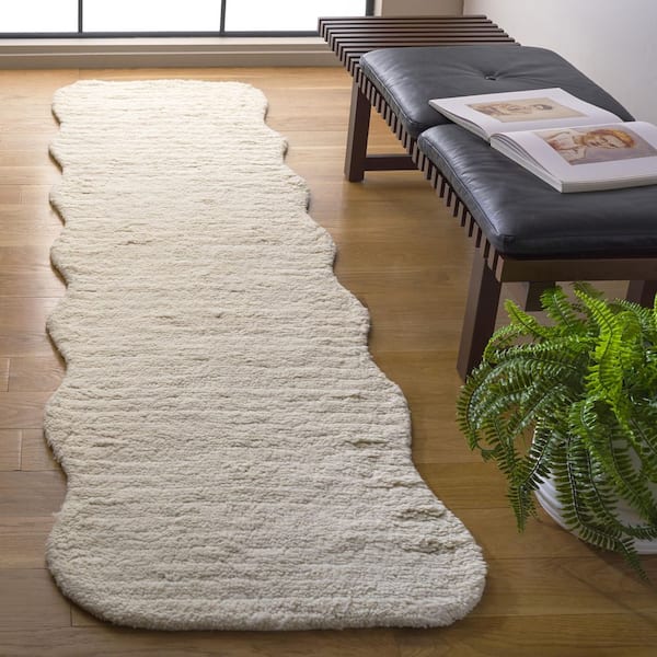 Vermont 2 ft. x 8 ft. Ivory Modern Solid Color Runner Rug