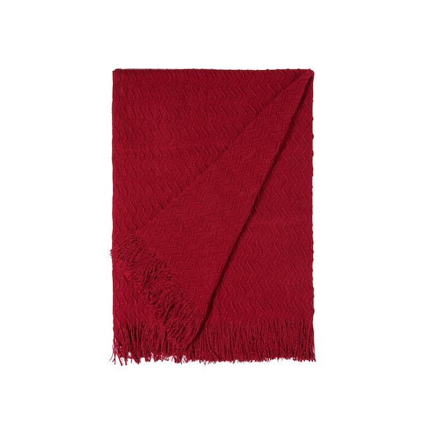 Red Decorative Chevron Pattern Knit Throw Blanket with Fringe