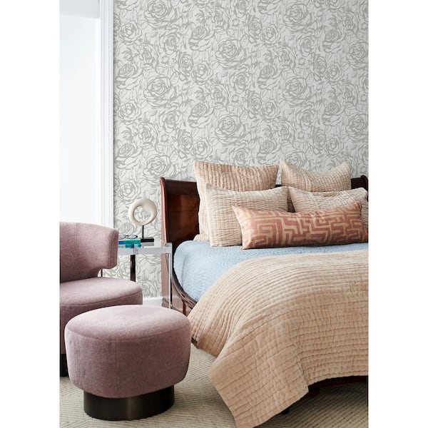 Nelda Silver Rose Wallpaper Sample